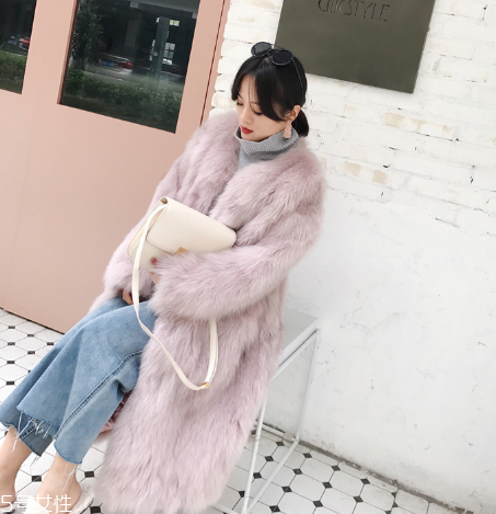 皮草怎么清洗和保养,皮草怎么清洗视频