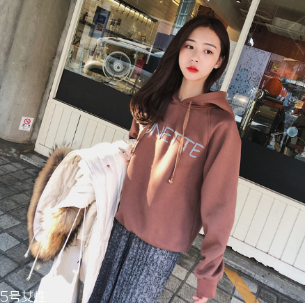 卫衣能干洗吗,卫衣干洗好还是水洗好 卫衣能干洗吗,卫衣干洗好还是水洗好