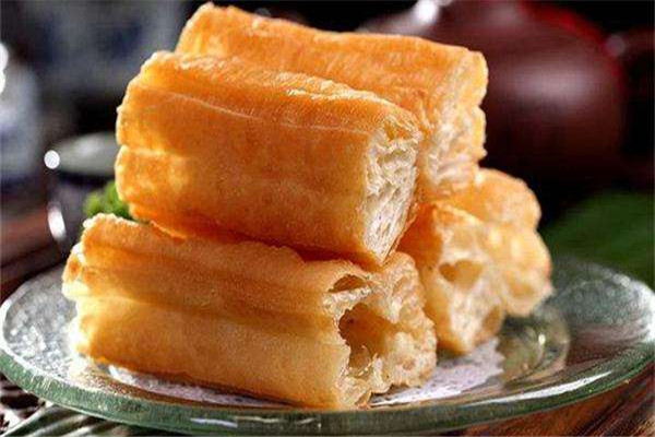 隔夜油条怎么吃,油条放一晚上能吃吗