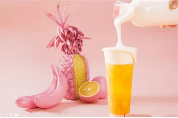 奶盖跟奶霜的区别,奶霜和奶盖一样吗