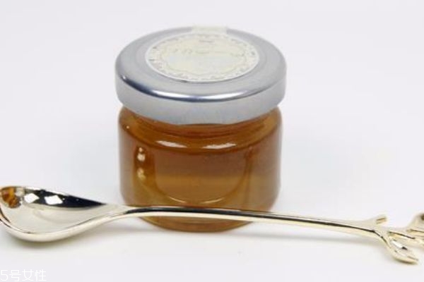 蜂蜜水哪些人不可以喝,生姜蜂蜜水什么人不能喝