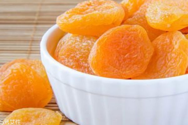 杏干孕妇可以吃吗?,孕妇可不可以吃杏吗