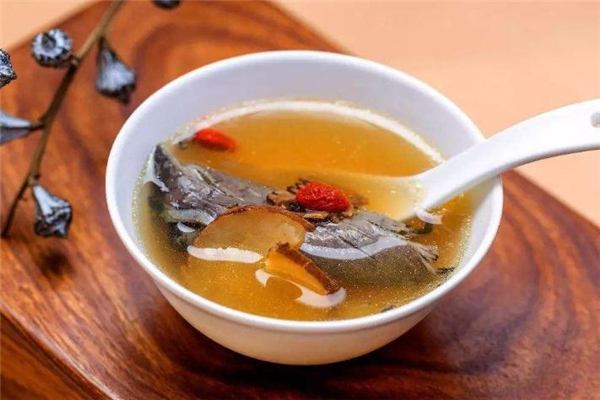 怀孕可以吃花胶炖鸡汤,孕妇能喝花胶汤吗