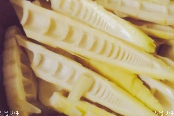 螺蛳粉中的酸笋,螺蛳粉里的酸笋是什么品种的笋