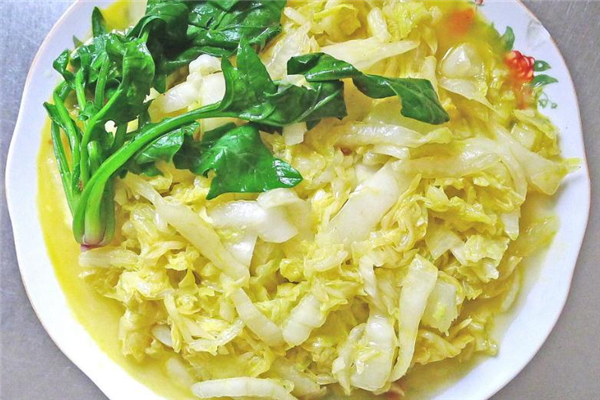 黄芽菜和大白菜的区别是什么,黄芽白菜和大白菜区别