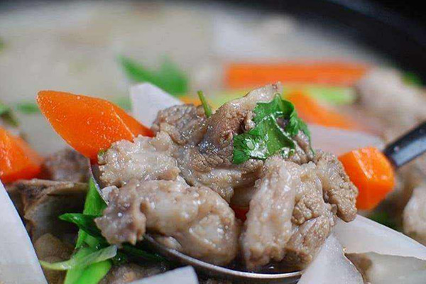 羊肉可以和虾一起吃吗?,羊肉能和虾一起吃吗