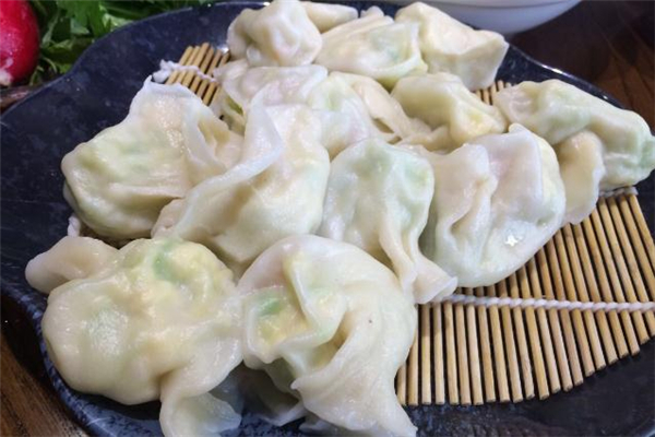 海肠饺子馅做法大全集,海肠饺子的做法窍门