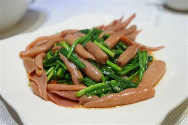 海肠的功效和作用及禁忌,韭菜炒海肠的功效和作用