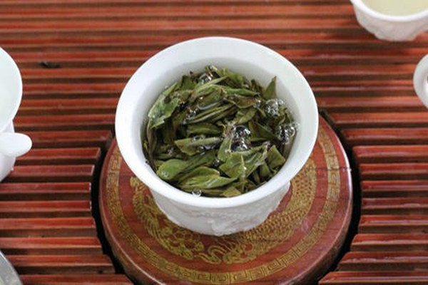 白牡丹茶如何区分等级,白茶牡丹的等级区分 白牡丹茶如何区分等级,白茶牡丹的等级区分