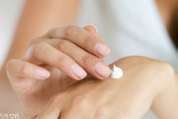 烫伤该如何处理方法,轻微烫伤用什么方法好的最快