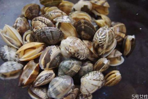 清洗花甲的方法,花甲怎样清洗才干净