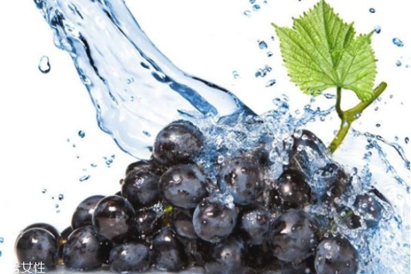 葡萄怎么清洗干净残留的农药,葡萄怎么清洗干净