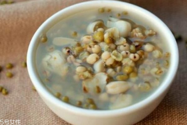 绿豆煮糊了还能吃吗,绿豆汤煮糊了怎么去糊味 绿豆煮糊了还能吃吗,绿豆汤煮糊了怎么去糊味