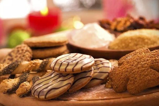 低血糖要吃什么药(低血糖要吃什么药)