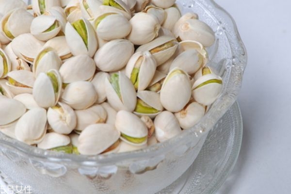 吃开心果会上火吗?,经常吃开心果会上火吗