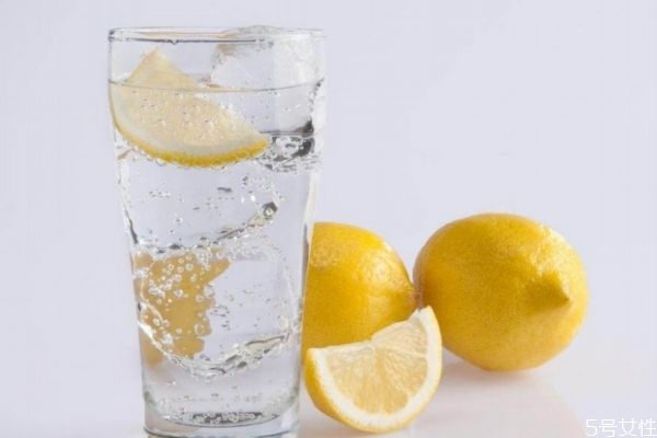 新冠疫苗分几种类型(新冠疫苗分几种类型,保护率)