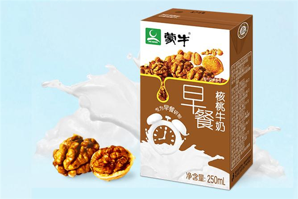 早餐奶晚上可以喝吗,早上的鲜奶到晚上能喝吗