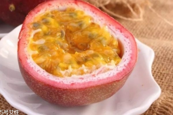 百香果长毛了还能吃吗?,百香果长毛了还能吃吗能种吗