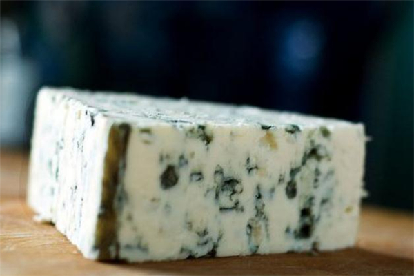 蓝纹奶酪价格,蓝纹奶酪多少钱一斤 蓝纹奶酪价格,蓝纹奶酪多少钱一斤