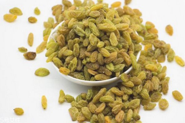 葡萄干生虫了怎么处理,葡萄干长虫了怎么办