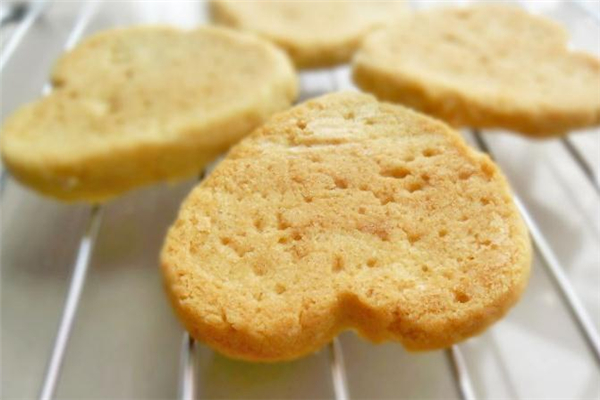 花生酱饼干的做法 烤箱,花生酱饼干的做法