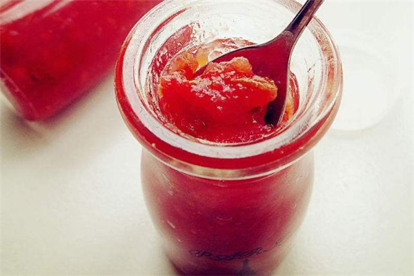 山楂酱的功效和作用禁忌,山楂泡水的作用和功效