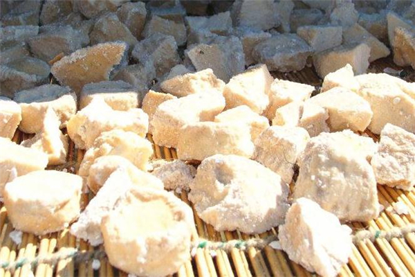 新疆酸奶疙瘩怎么做,酸奶疙瘩图片