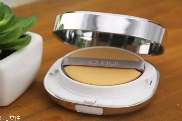 平眉适合什么脸型(平眉适合什么脸型图片)