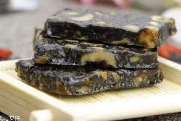 阿胶糕吃多了会不会长胖,吃阿胶糕会引起肥胖吗 阿胶糕吃多了会不会长胖,吃阿胶糕会引起肥胖吗