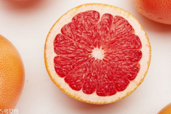 脐橙和血橙哪个更好,夏橙和脐橙的区别