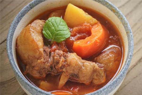 正宗番茄牛尾汤的做法,番茄牛尾汤的做法大全