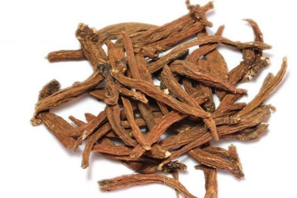 丹参怎么泡水喝的方法,丹参怎么泡水喝,一次用多少丹参