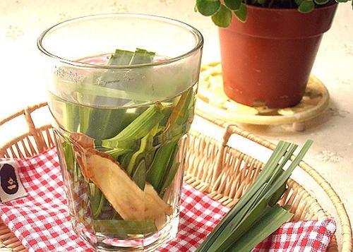 孕妇可以喝柠檬草茶吗,孕妇可以喝柠檬茶么