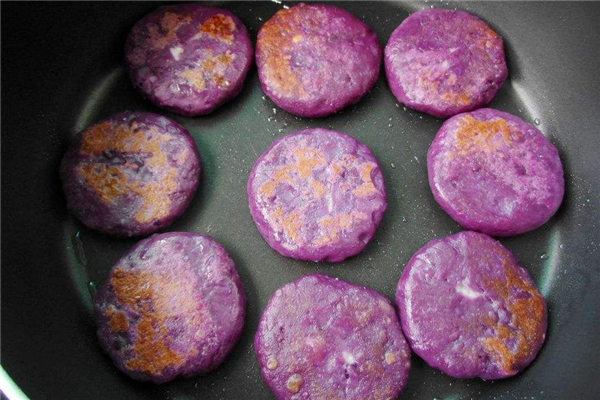 紫薯饼热量高吗,紫薯饼热量高吗会发胖吗