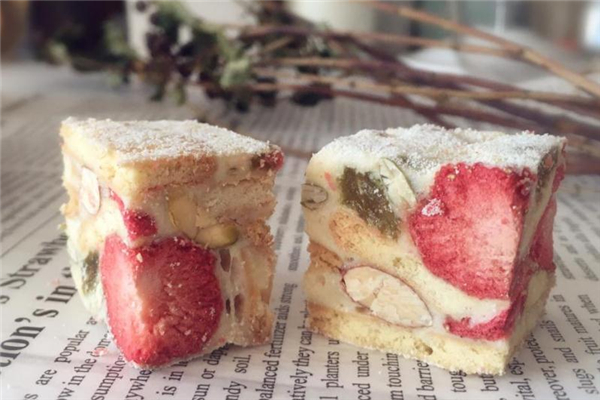 草莓雪花酥的做法最佳配方,草莓雪花酥的做法 草莓雪花酥的做法最佳配方,草莓雪花酥的做法