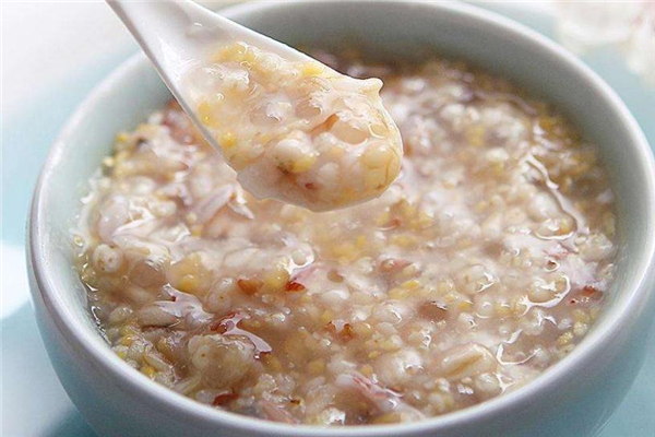 小米粥怎么做好吃,熬小米粥的做法 小米粥怎么做好吃,熬小米粥的做法