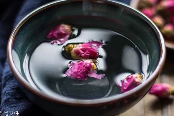 玫瑰怎么泡茶,玫瑰花茶的泡法