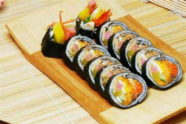 紫菜包饭用什么米做好吃,紫菜包饭用什么米