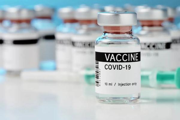 接种新冠疫苗会感染新冠吗(接种新冠疫苗会感染新冠吗)