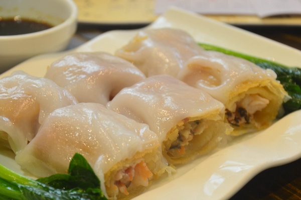 广东肠粉是用什么米做的,石磨肠粉是用什么米做的