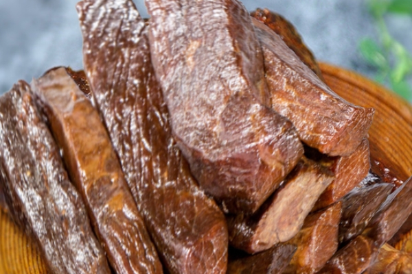 牛肉干是腌制食品吗,牛肉干是腌制品吗