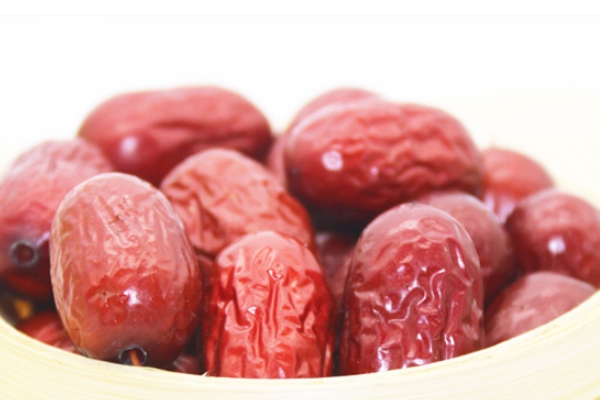 红枣是发物吗 皮肤病,枸杞红枣是发物吗