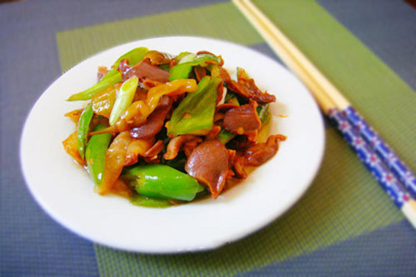 泡椒炒鸡胗的做法大全,泡椒炒鸡胗的做法最正宗的做法