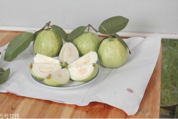 石榴吃了对身体有哪些好处?,番石榴的籽可以吃吗? 石榴吃了对身体有哪些好处?,番石榴的籽可以吃吗?