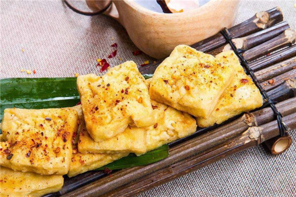 石屏豆腐哪家正宗,云南石屏豆腐怎么做好吃
