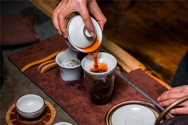 丰胸茶对身体有害么,喝丰胸茶对身体有害吗 丰胸茶对身体有害么,喝丰胸茶对身体有害吗