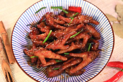 怎样红烧鸡爪,红烧八爪鱼怎么做