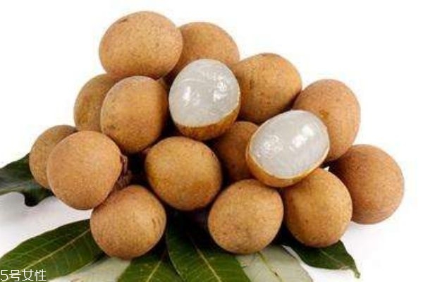 龙眼有什么营养,干吃龙眼肉有什么好处 龙眼有什么营养,干吃龙眼肉有什么好处