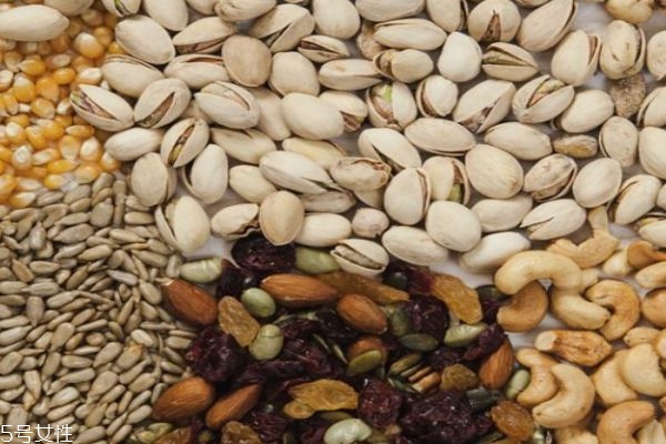 吃坚果会发胖吗,吃坚果类的东西会不会发胖