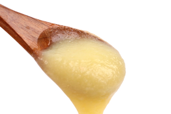 蜂王浆是怎么提取的视频,蜂王浆是怎么提取的?